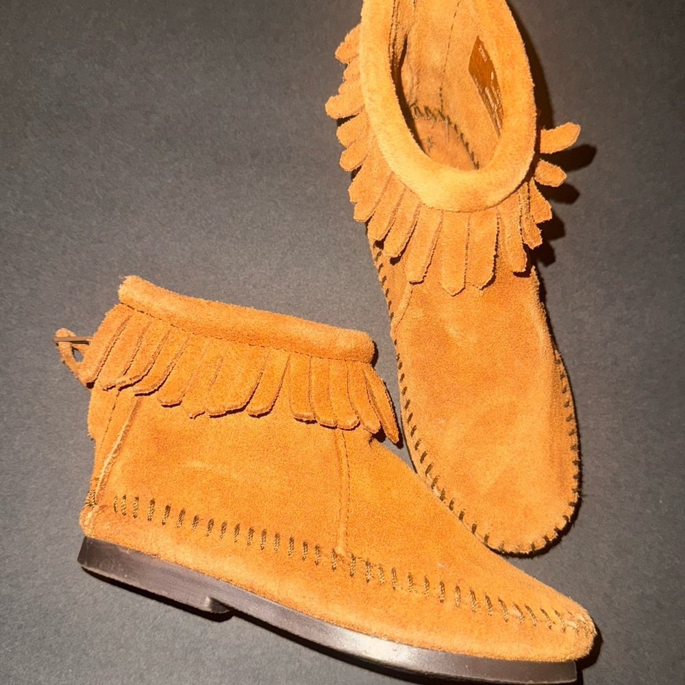 Fringed Suede Tan Ankle Boots